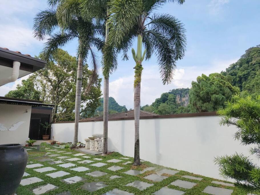 Lost World Luxury 5br/20 Pax/mahjong/karaok/bbq/garden Events Holiday home Tambun