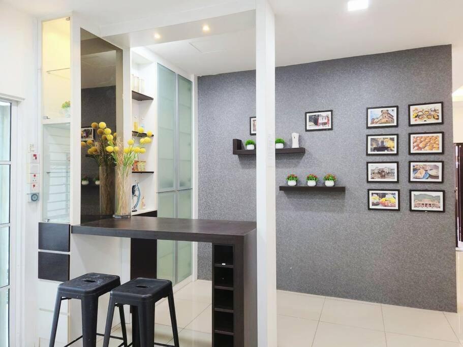 Lost World Luxury 5br/20 Pax/mahjong/karaok/bbq/garden Events Holiday home