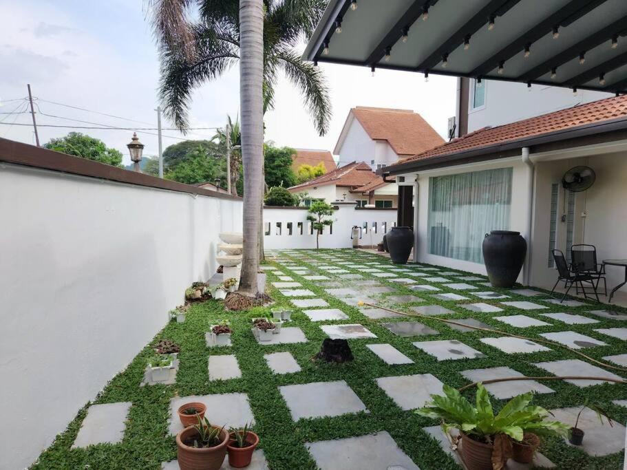 Holiday home Lost World Luxury 5br/20 Pax/mahjong/karaok/bbq/garden Events *